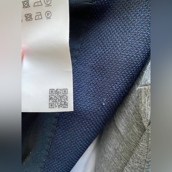 NWOT Hugo Boss Navy Down Filled SLIM-FIT JACKET WITH PADDED INNER BIB - Picture 7 of 14